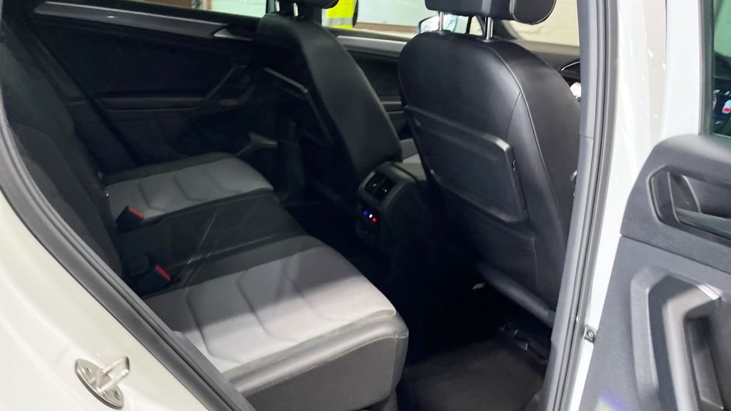 Used Volkswagen Tiguan 2018 for sale - 77953237: Photo 10