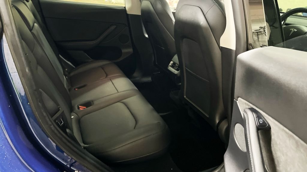 Used Tesla Model Y 2022 for sale - 77953146: Photo 10