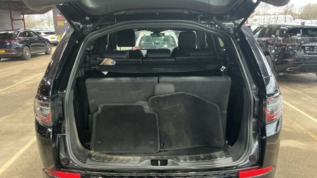 Used Land Rover Discovery Sport 2019 for sale - 77920085: Photo 12