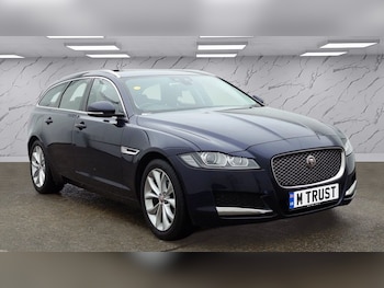 Used Jaguar XF 2018 for sale - 78582745: Photo