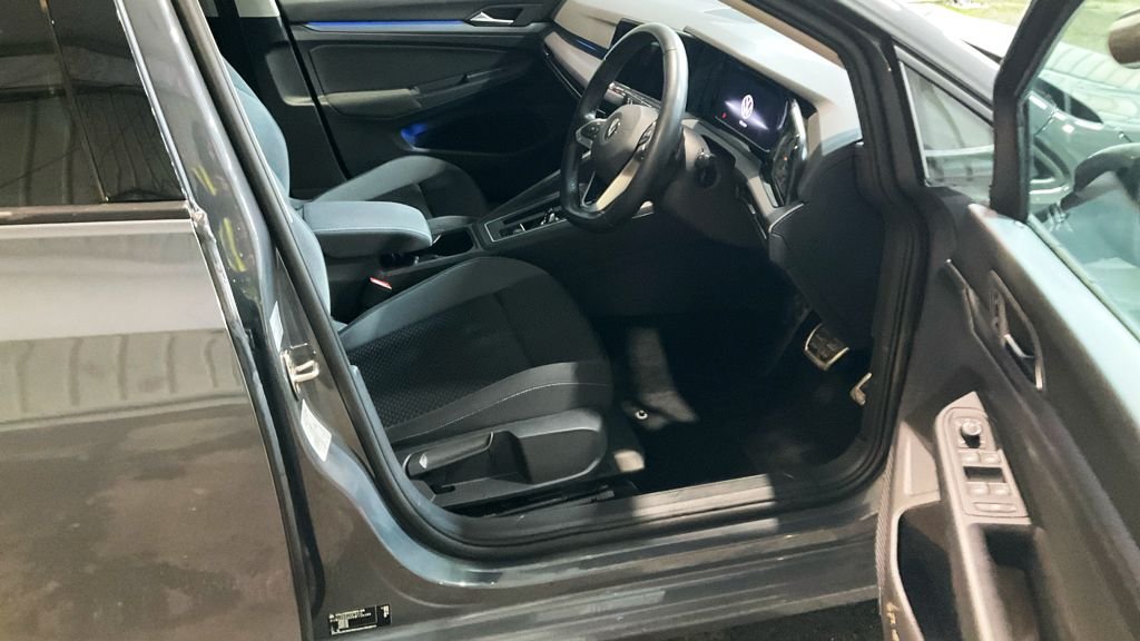Used Volkswagen Golf 2022 for sale - 77693365: Photo 10