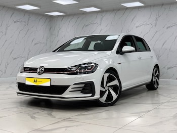 Used Volkswagen Golf 2019 for sale - 77088896: Photo