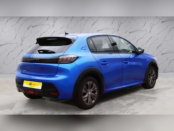 Used Peugeot E-208 2022 for sale - 76496857: Photo