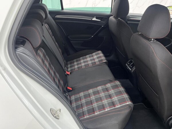 Used Volkswagen Golf 2019 for sale - 75264650: Photo 35