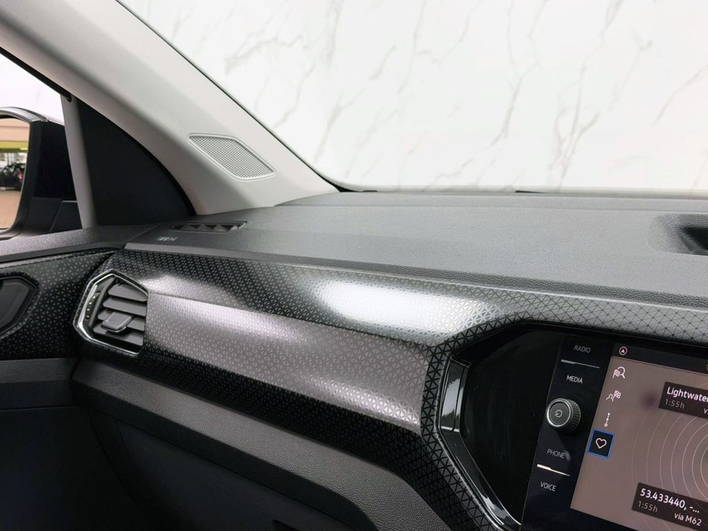Used Volkswagen T-Cross 2021 for sale - 76280045: Photo 16