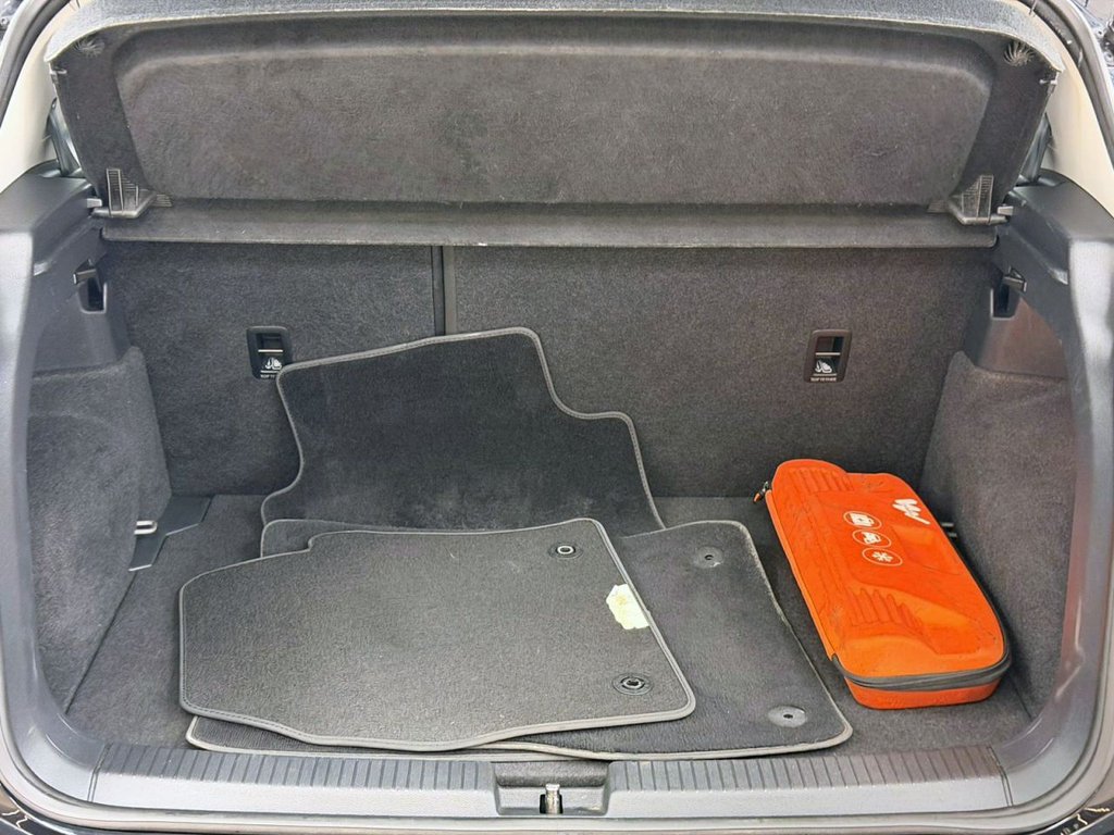 Used Volkswagen T-Cross 2021 for sale - 76280045: Photo 29