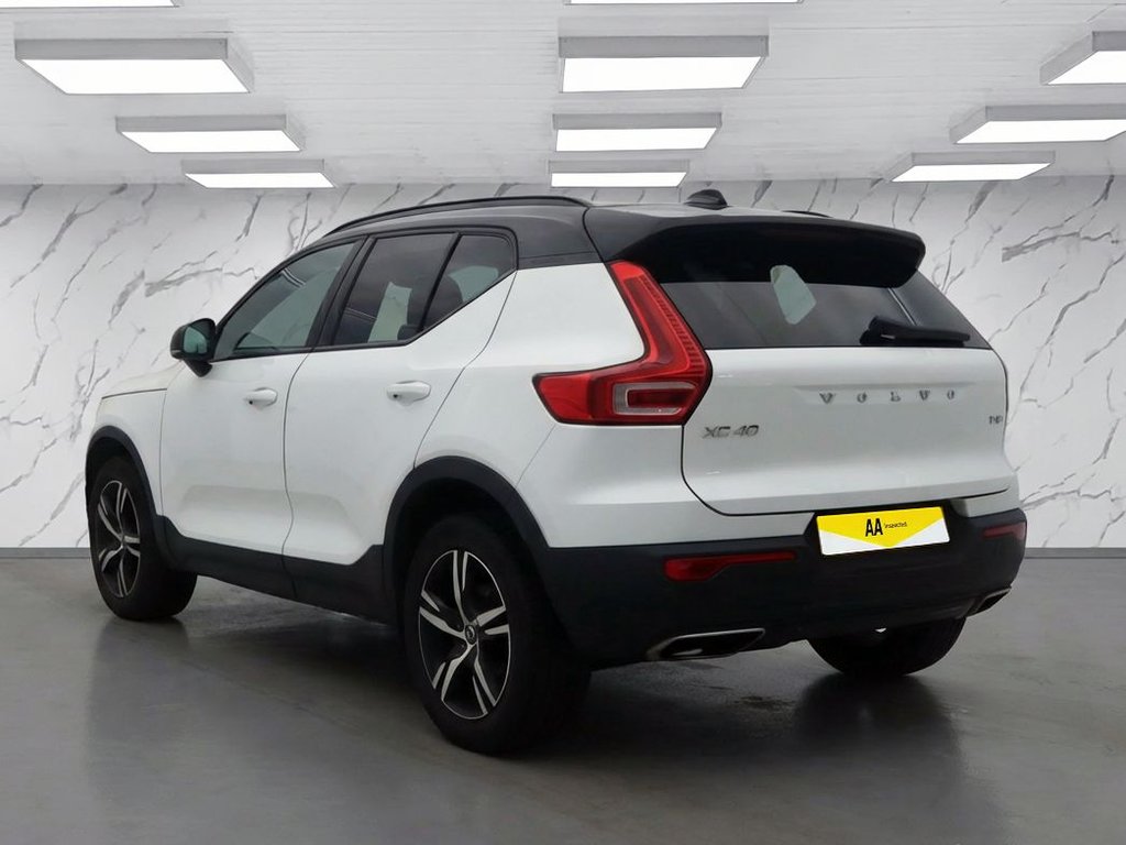 Used Volvo XC40 2019 for sale - 78017228: Photo 3