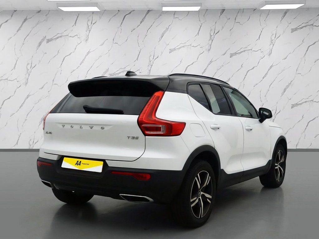Used Volvo XC40 2019 for sale - 78017228: Photo 4