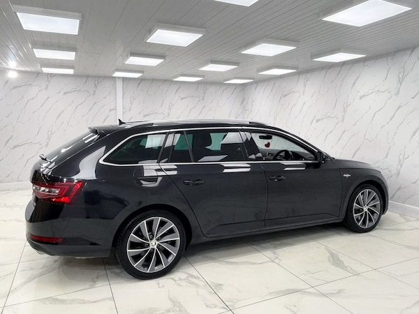 Used Skoda Superb 2018 for sale - 76098262: Photo 12