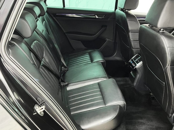Used Skoda Superb 2018 for sale - 76098262: Photo 38