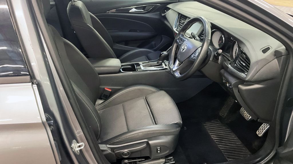 Used Vauxhall Insignia 2019 for sale - 77188298: Photo 10