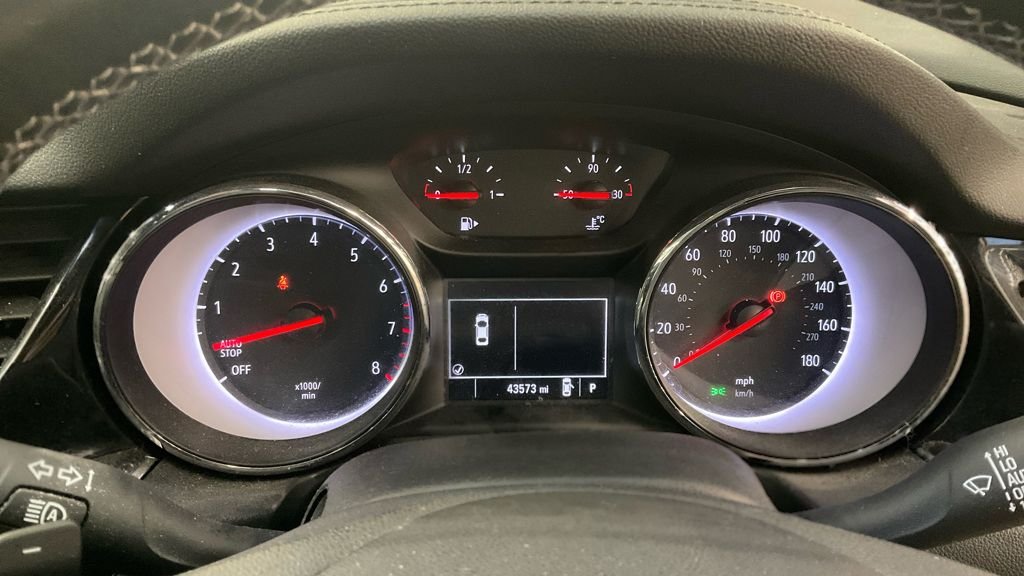 Used Vauxhall Insignia 2019 for sale - 77188298: Photo 9