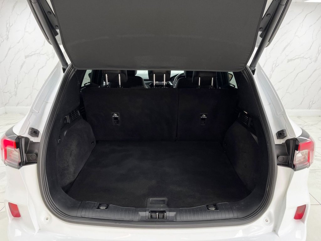 Used Ford Kuga 2021 for sale - 76018918: Photo 41