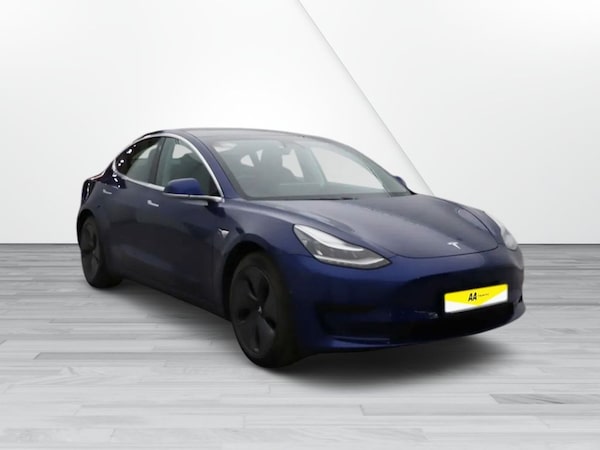 Used Tesla Model 3 2020 for sale - 76223782: Photo 2