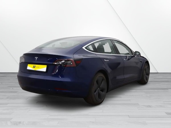 Used Tesla Model 3 2020 for sale - 76223782: Photo 4