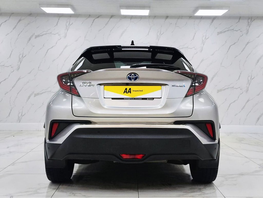 Used Toyota C-HR 2018 for sale - 77835265: Photo 11