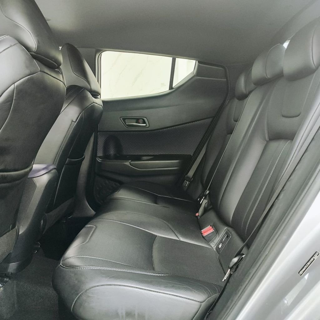 Used Toyota C-HR 2018 for sale - 77835265: Photo 32