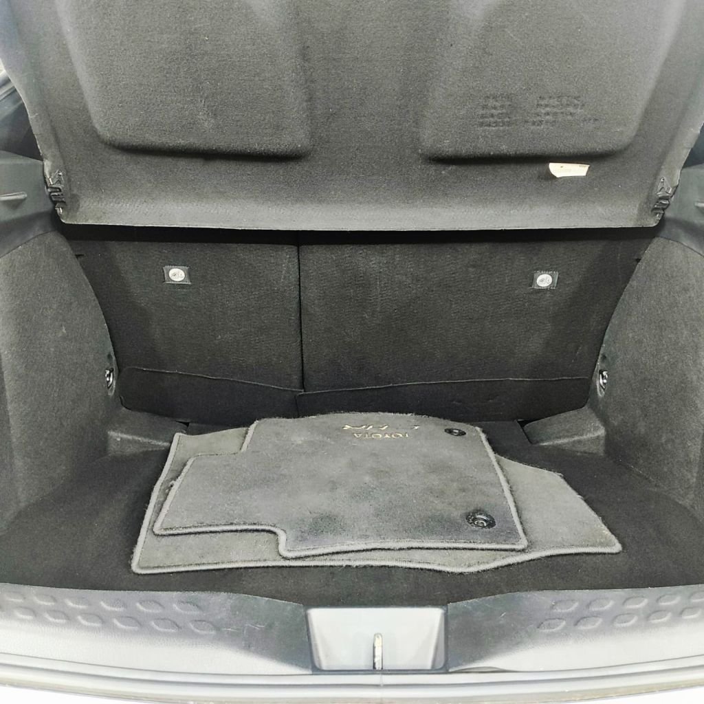 Used Toyota C-HR 2018 for sale - 77835265: Photo 34