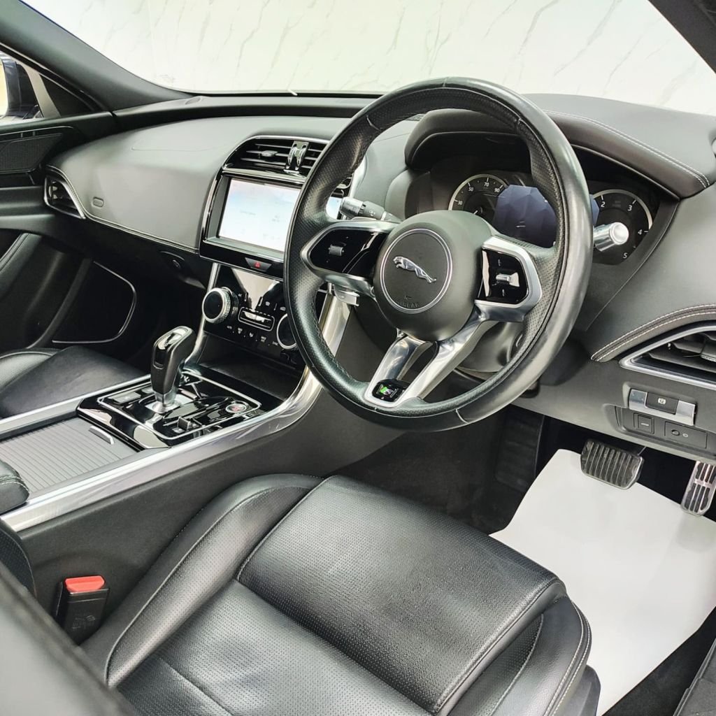 Used Jaguar XE 2021 for sale - 78002905: Photo 33