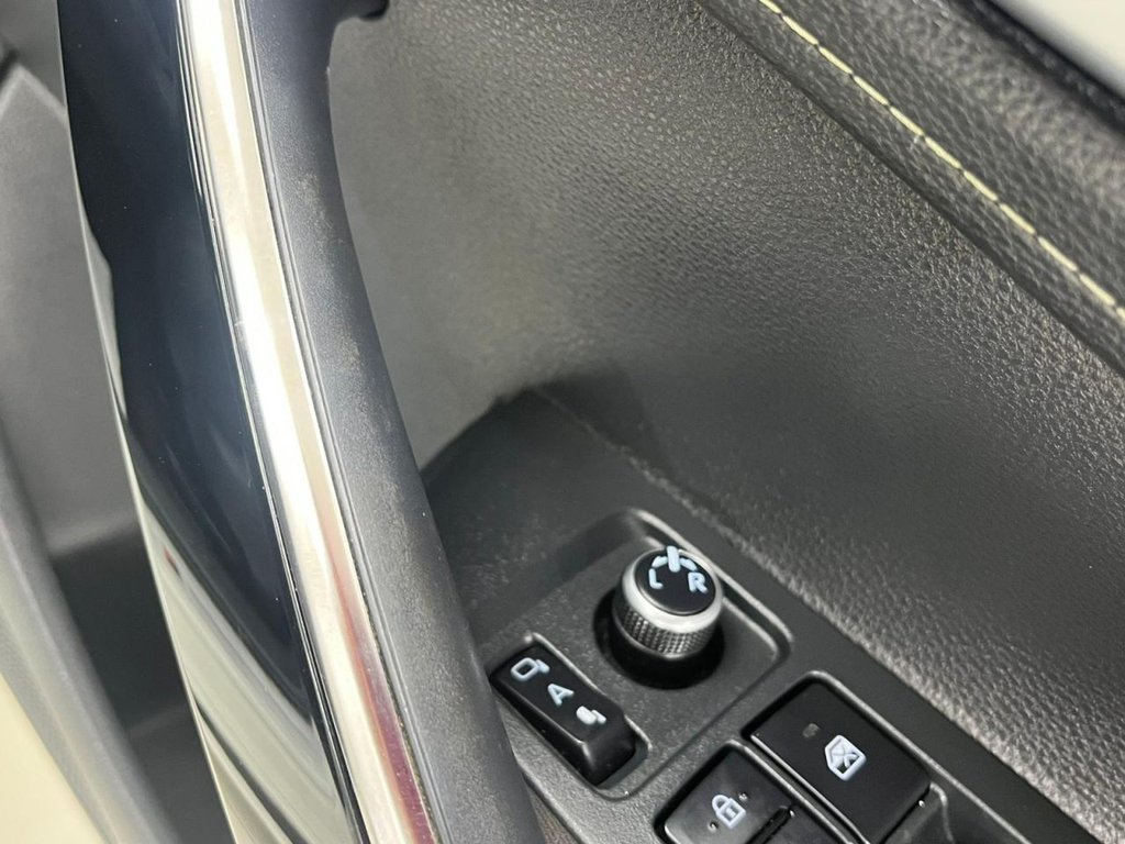 Used Toyota Corolla 2020 for sale - 76291901: Photo 32