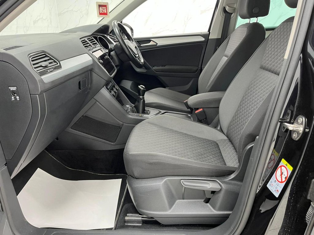 Used Volkswagen Tiguan 2018 for sale - 76163409: Photo 14