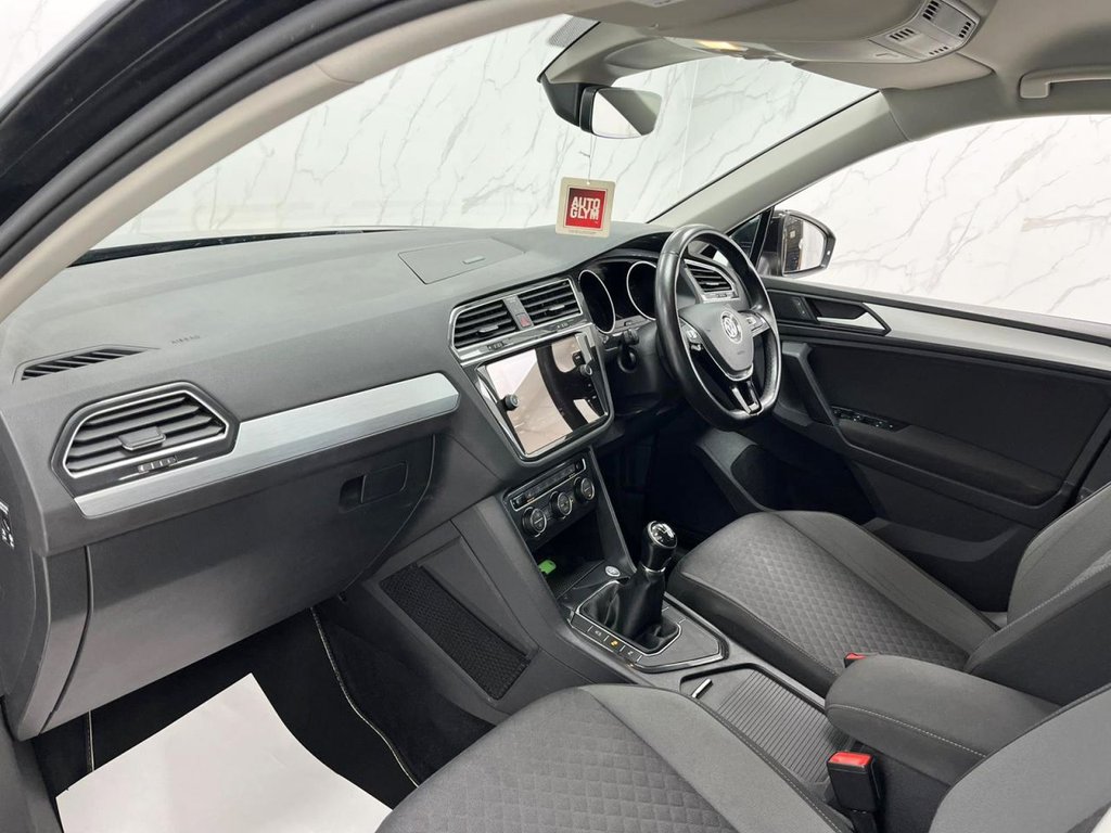 Used Volkswagen Tiguan 2018 for sale - 76163409: Photo 15
