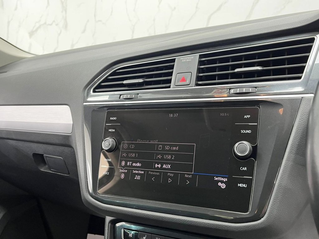 Used Volkswagen Tiguan 2018 for sale - 76163409: Photo 16