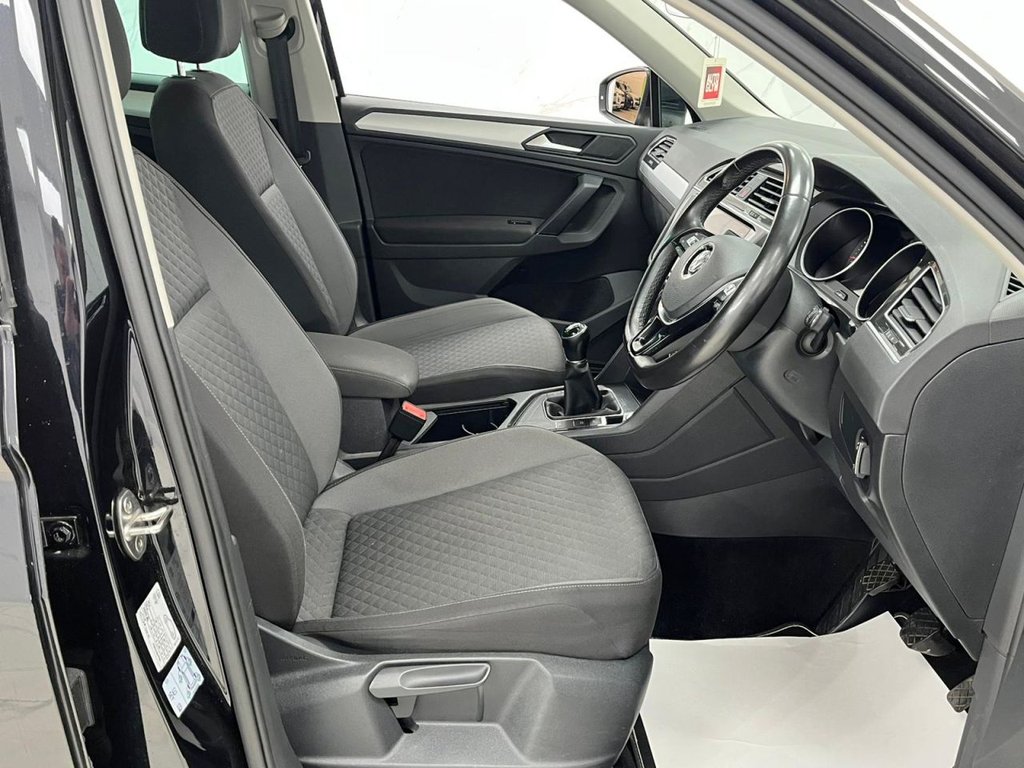 Used Volkswagen Tiguan 2018 for sale - 76163409: Photo 27