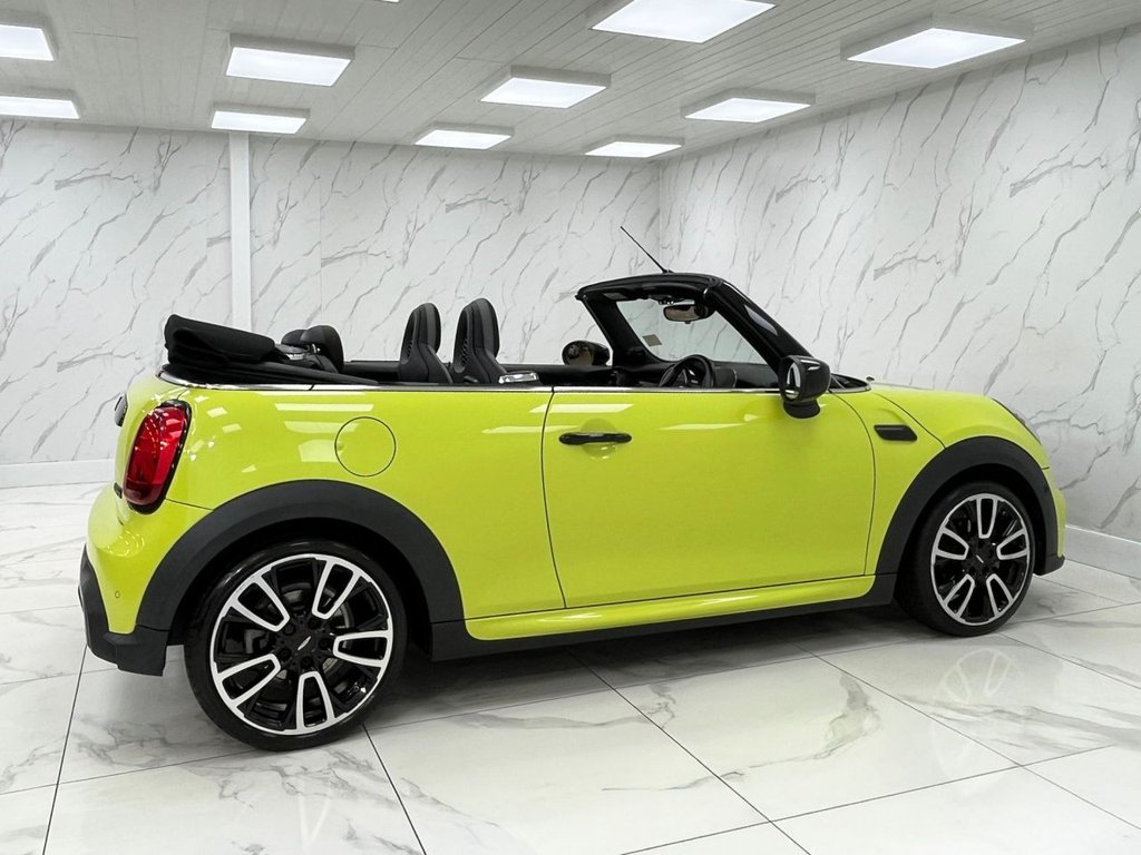 Used MINI Convertible 2021 for sale - 76312880: Photo 12