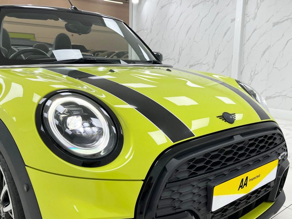 Used MINI Convertible 2021 for sale - 76312880: Photo 13