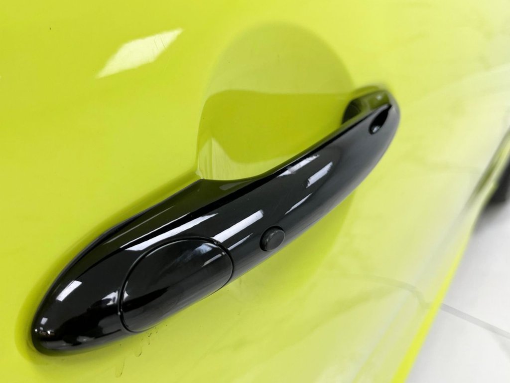 Used MINI Convertible 2021 for sale - 76312880: Photo 16