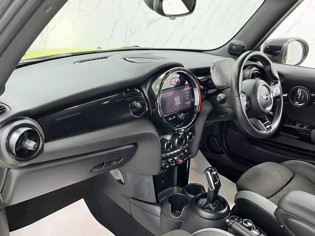 Used MINI Convertible 2021 for sale - 76312880: Photo 20