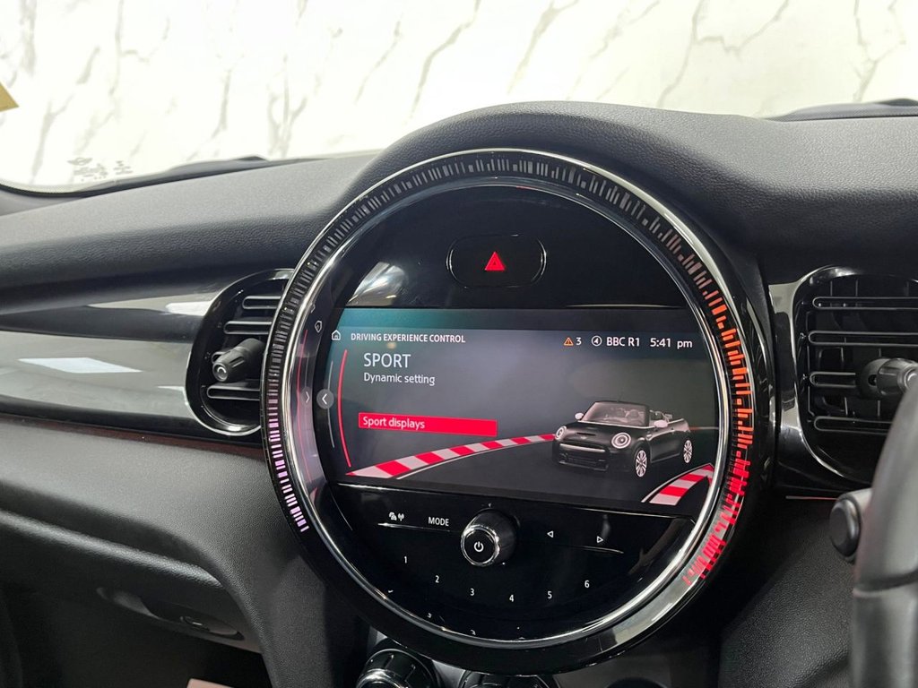 Used MINI Convertible 2021 for sale - 76312880: Photo 22