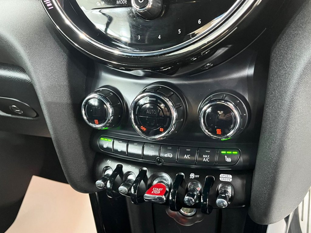 Used MINI Convertible 2021 for sale - 76312880: Photo 25