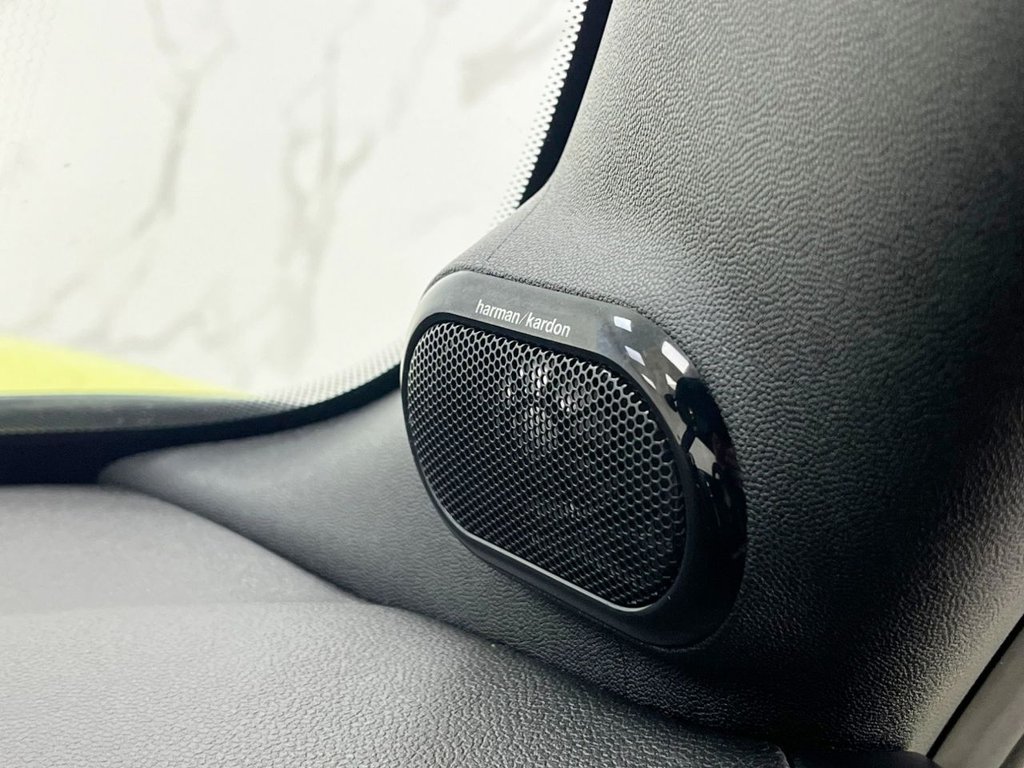 Used MINI Convertible 2021 for sale - 76312880: Photo 30