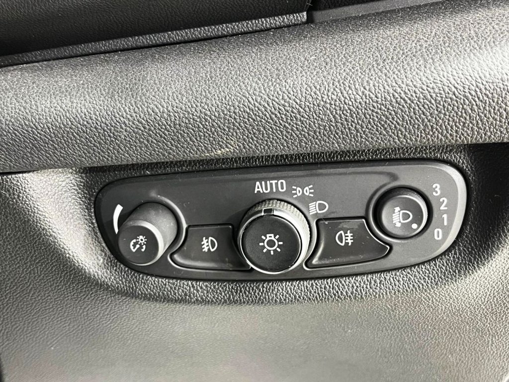 Used Vauxhall Insignia 2019 for sale - 77608445: Photo 28