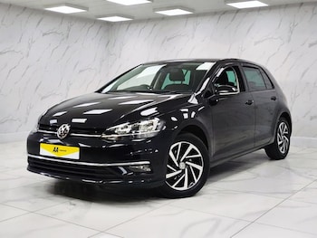 Used Volkswagen Golf 2019 for sale - 78372166: Photo