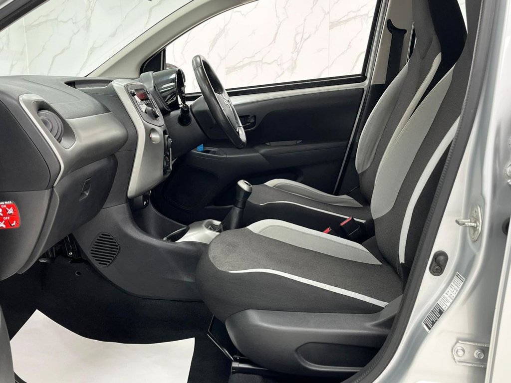 Used Toyota AYGO 2014 for sale - 77436498: Photo 14