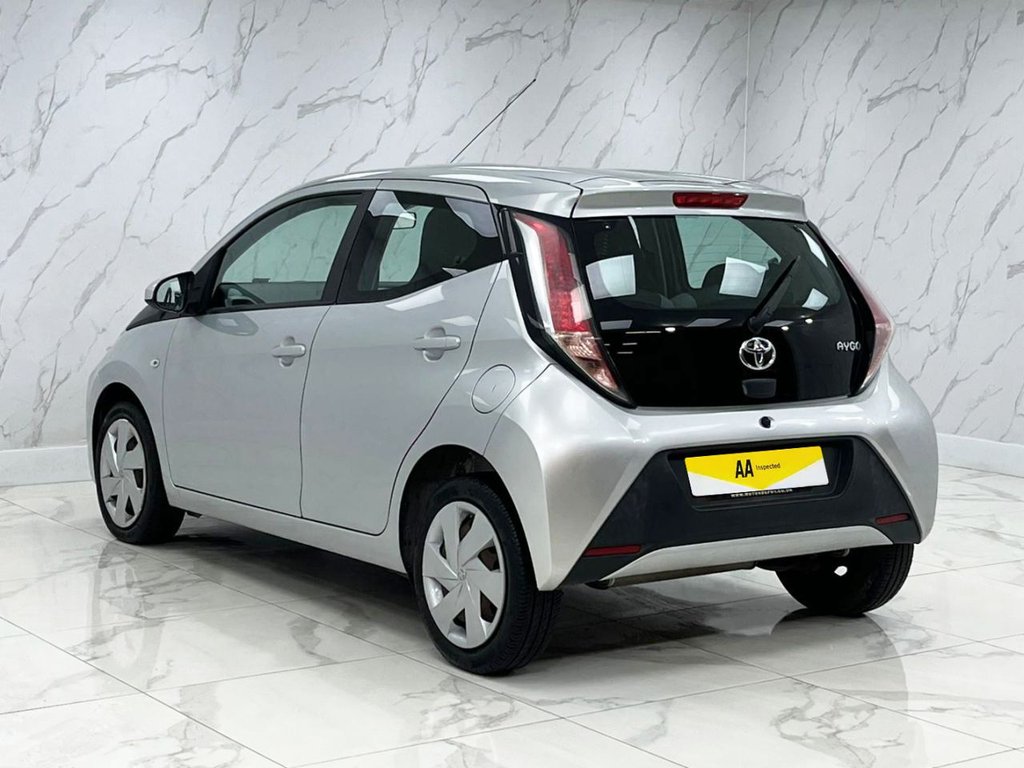 Used Toyota AYGO 2014 for sale - 77436498: Photo 7