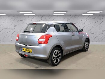 Used Suzuki Swift 2020 for sale - 78632240: Photo