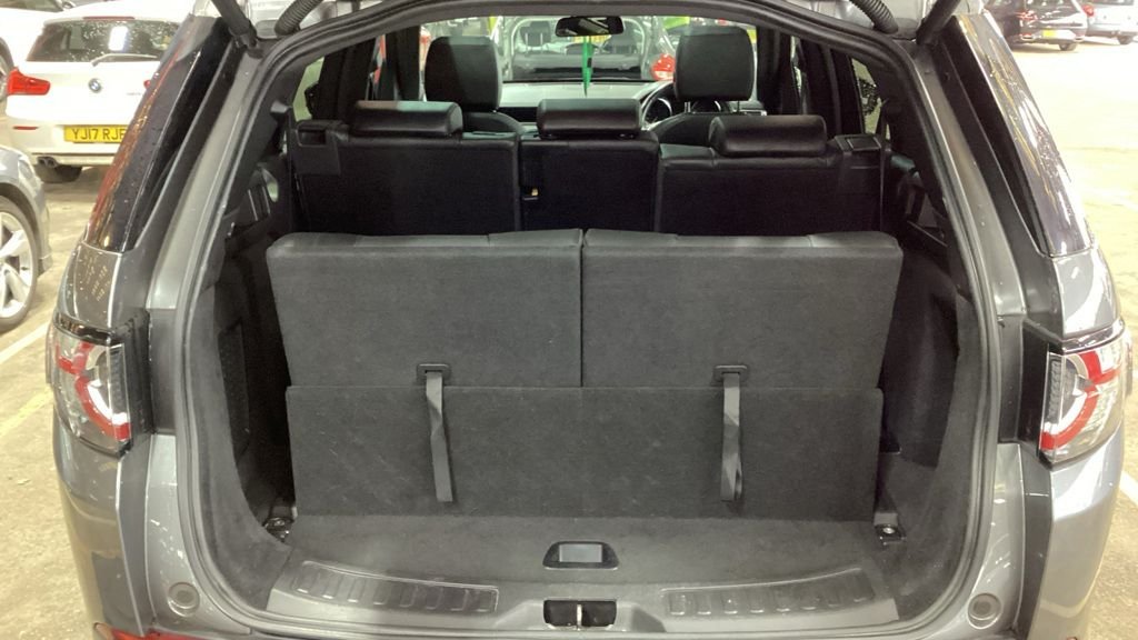 Used Land Rover Discovery Sport 2018 for sale - 77534892: Photo 11