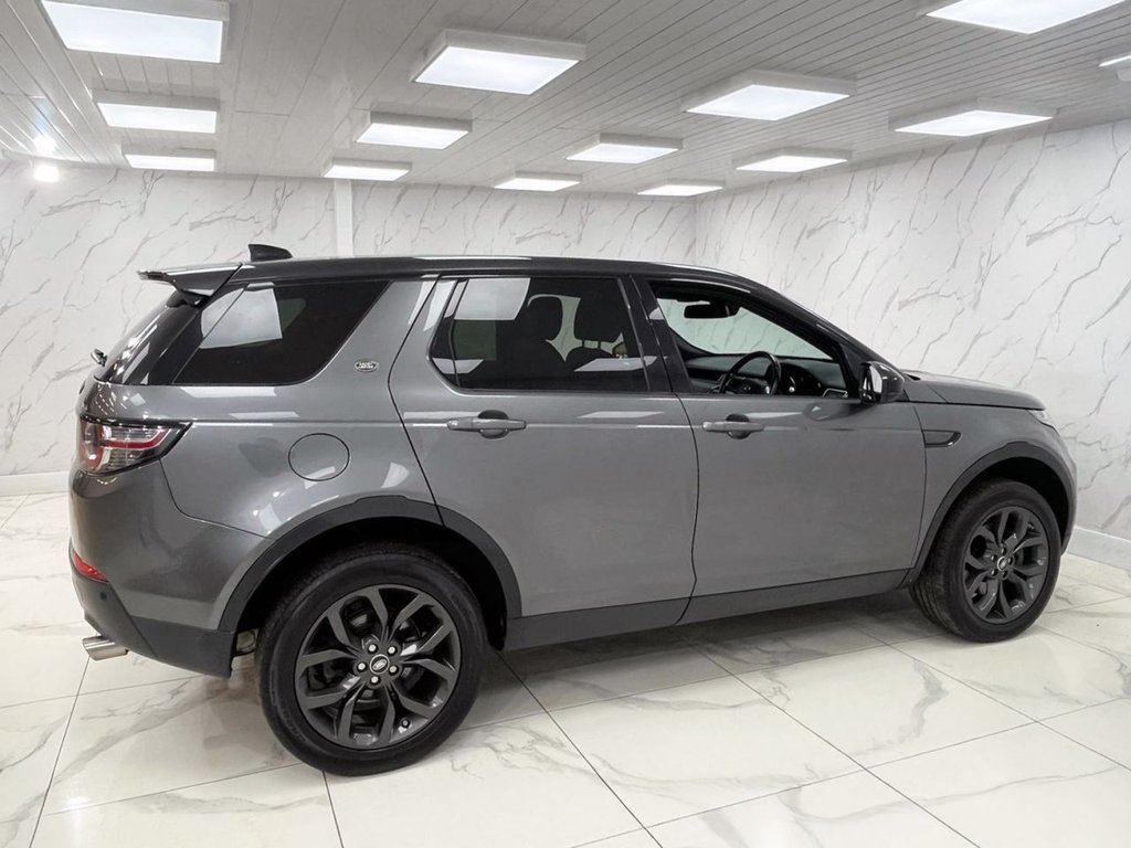Used Land Rover Discovery Sport 2018 for sale - 77534892: Photo 12