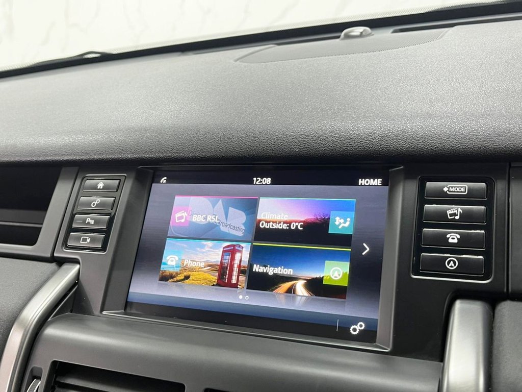 Used Land Rover Discovery Sport 2018 for sale - 77534892: Photo 26