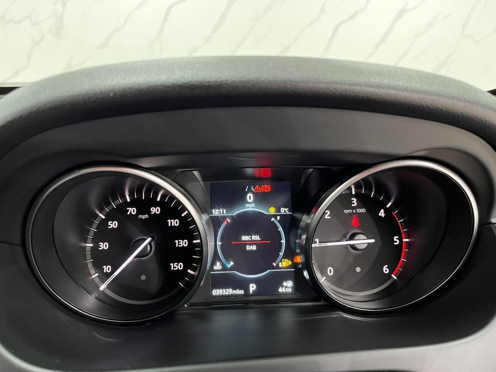 Used Land Rover Discovery Sport 2018 for sale - 77534892: Photo 28