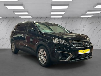 Used Peugeot 5008 2018 for sale - 77213004: Photo