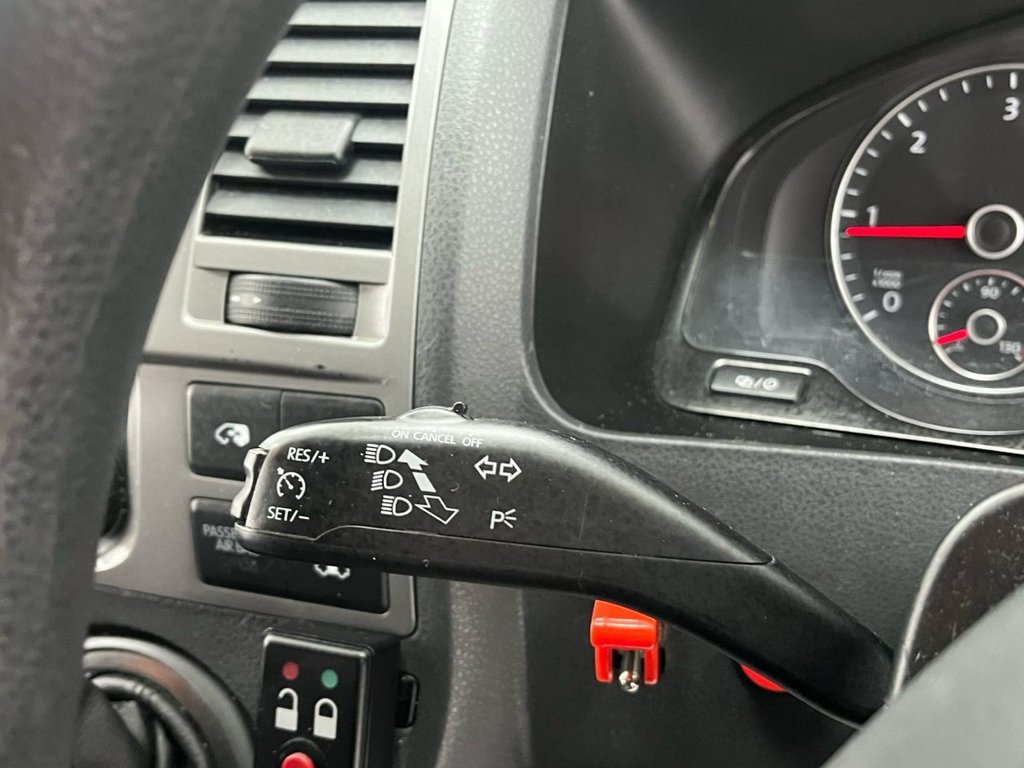 Used Volkswagen Transporter Shuttle 2016 for sale - 76118674: Photo 21