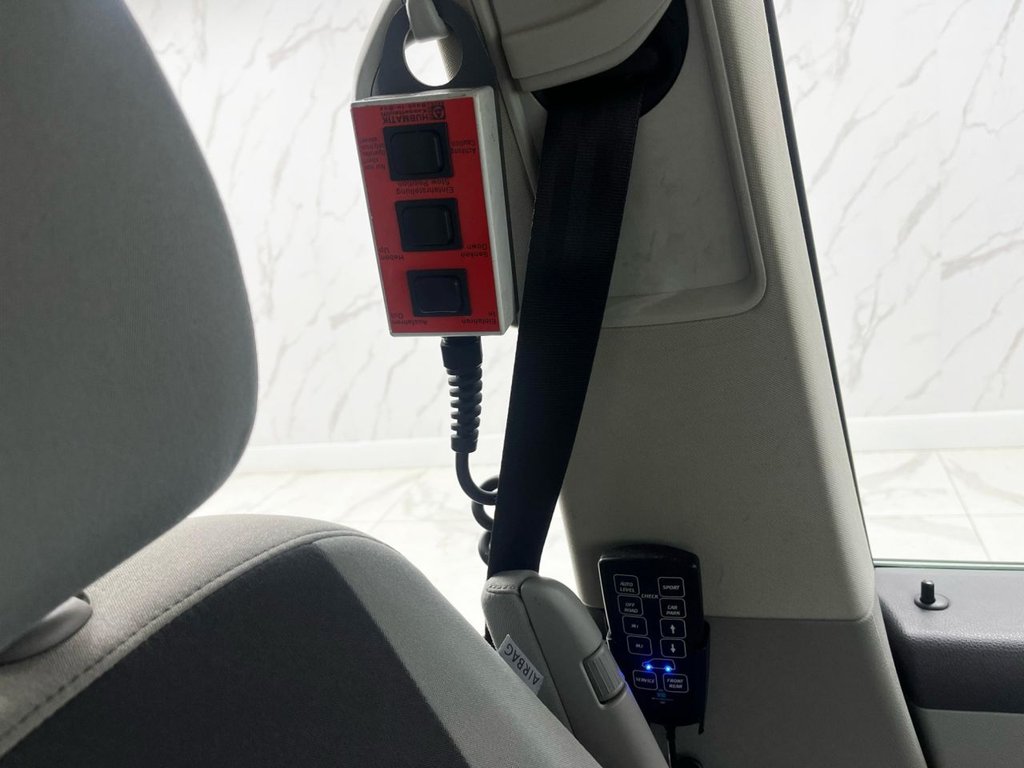 Used Volkswagen Transporter Shuttle 2016 for sale - 76118674: Photo 31