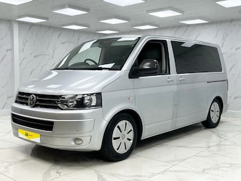 Used Volkswagen Transporter Shuttle 2016 for sale - 76118674: Photo