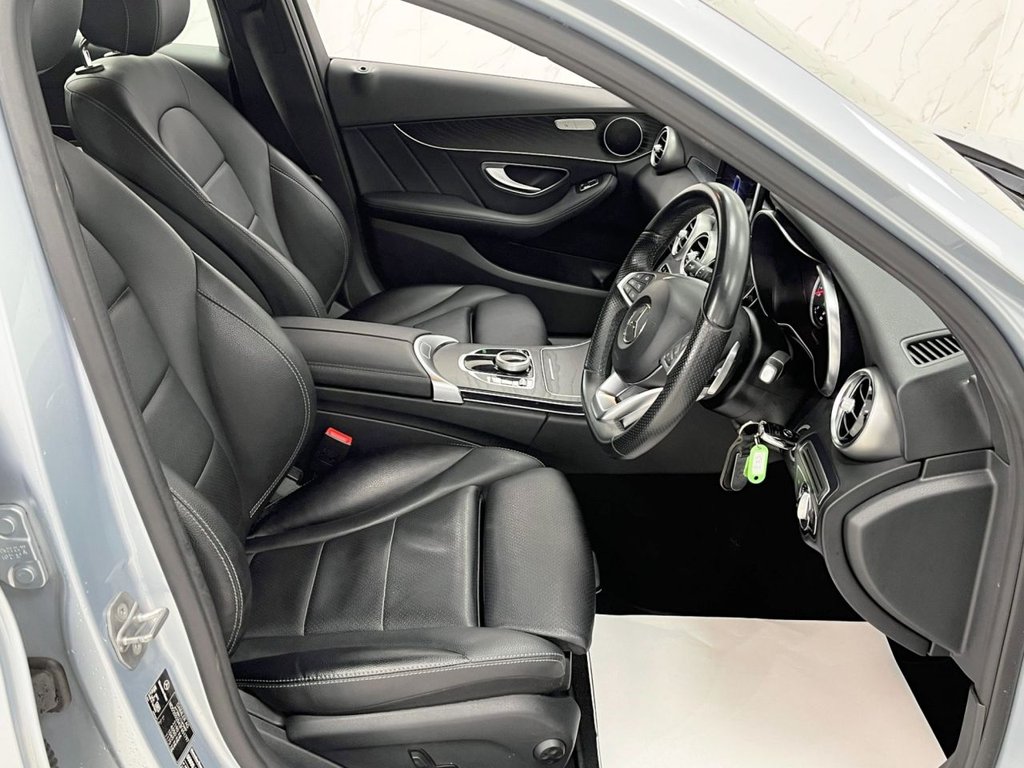 Used Mercedes-Benz C Class 2018 for sale - 75923244: Photo 32