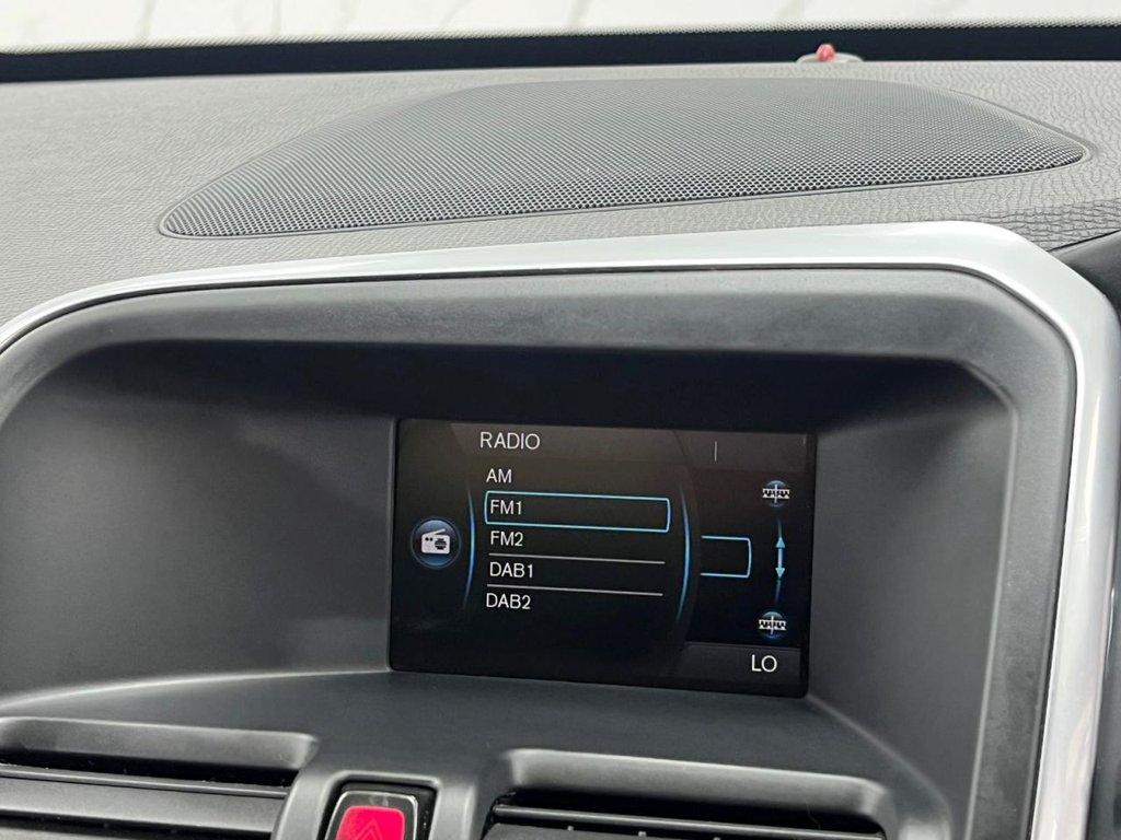 Used Volvo XC60 2014 for sale - 77212036: Photo 17